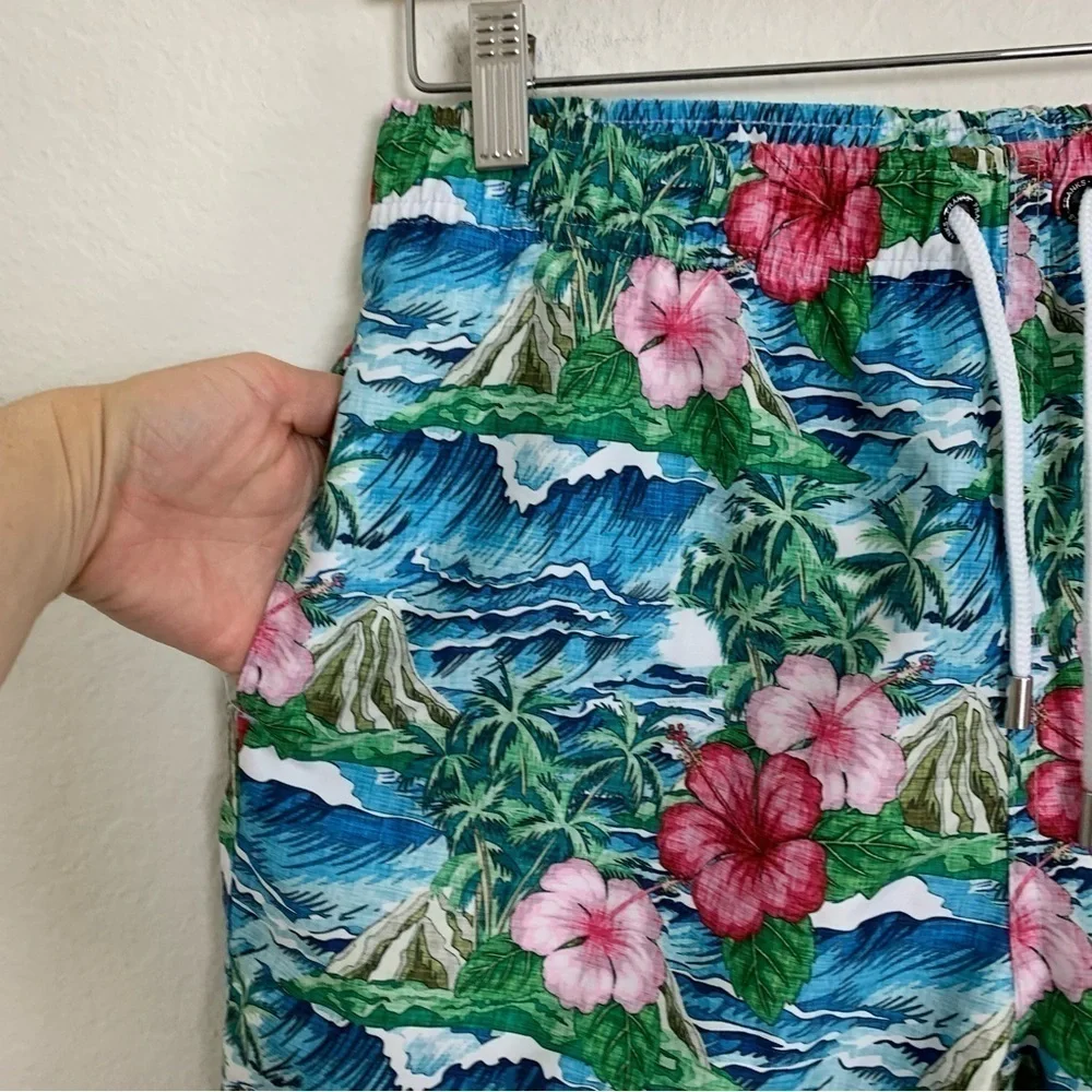 Franks Swim Trunks Mesh Lined Men’s M Pockets Boardshorts Logo Hibiscus Aloha